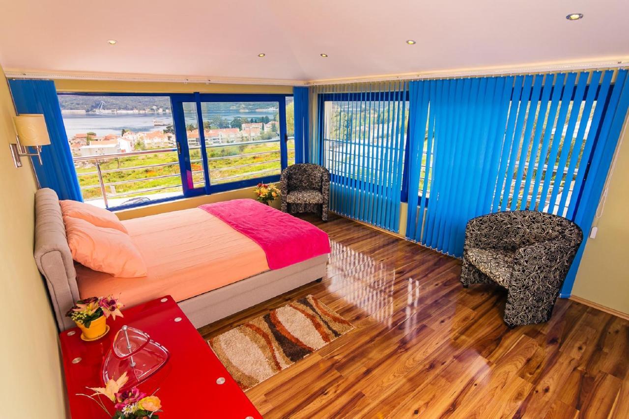 Villa Sea-N-Sun, 7 bedrooms&Pool, nearby Portonovi Marina. Ðenovići Esterno foto