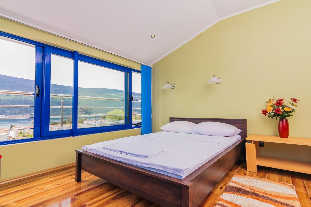 Villa Sea-N-Sun, 7 bedrooms&Pool, nearby Portonovi Marina. Ðenovići Esterno foto
